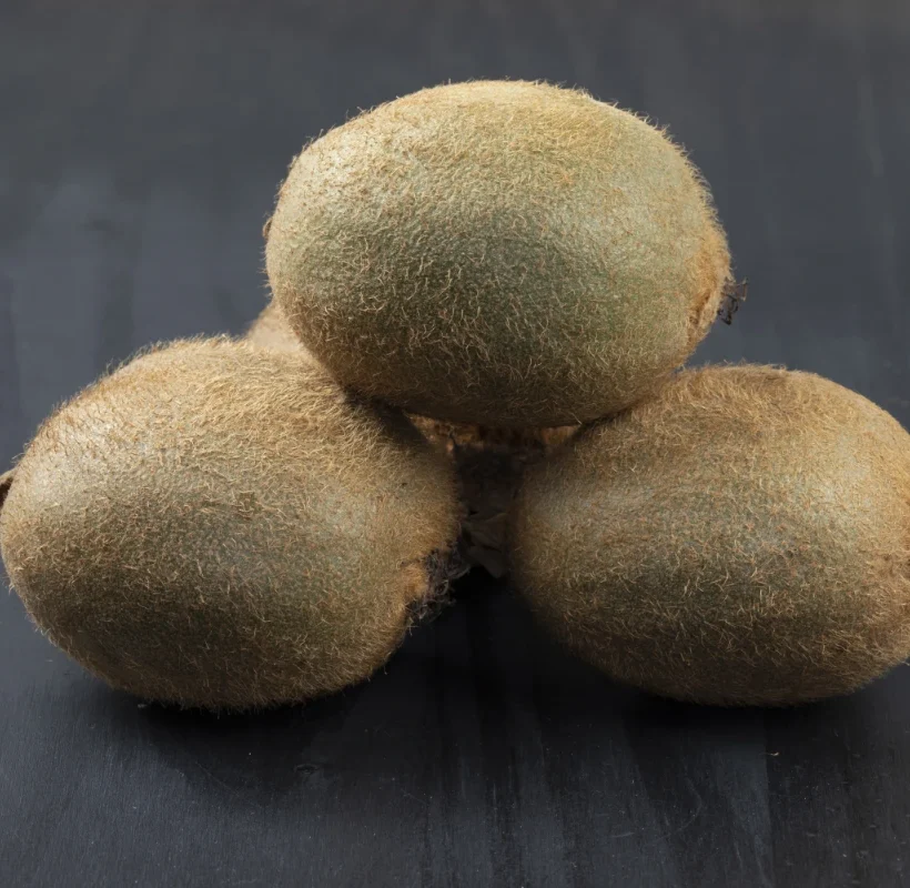 Feuilles et branches de Reub Reub (Boscia senegalensis) — arbuste médicinal du Sahel aux propriétés anti-inflammatoires et vermifuges